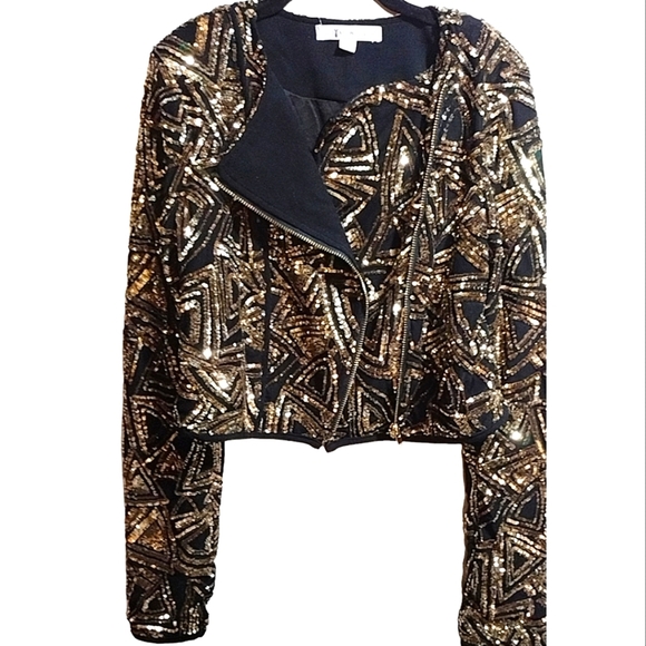 Women's Size Medium Cropped Black and Gold Sequins Formal Jacket - Picture 2 of 4